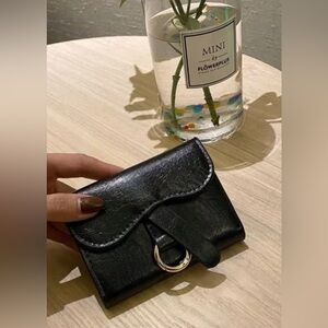 Metal Accented Solid Color Short
Wallet- Sleek & Stylish